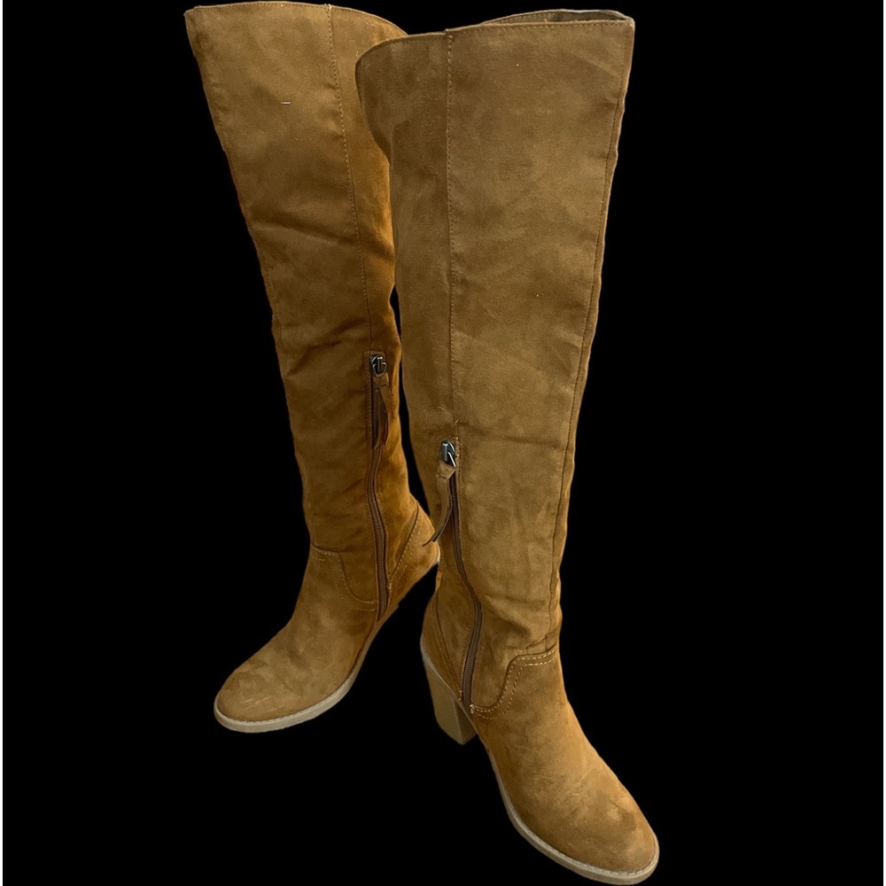 Camel brown tan over the knee tall suede boots sz 6 great for fall & winter